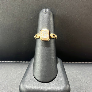 0.37 DIAMOND EMETTE RING WITH ENAMEL 14KYG