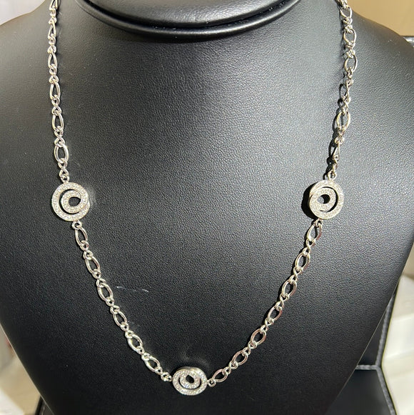 Love Eternal 5 Station diamond necklace